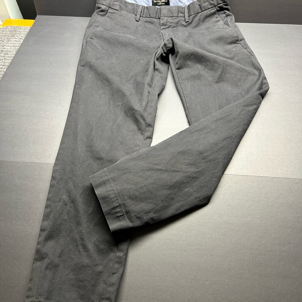 Banana Republic‎ Men's Black 32x30 Chino Pant